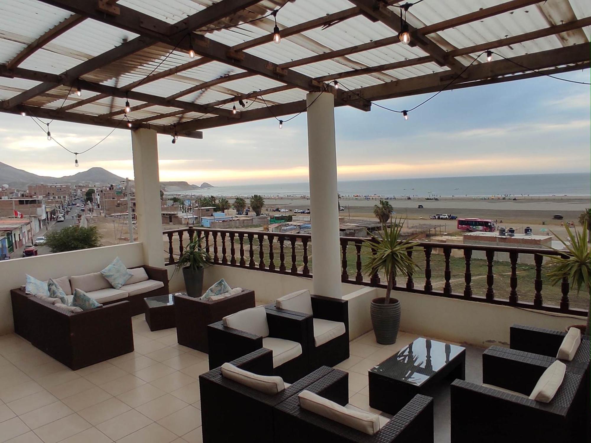 Hotel Nuevo Amanecer Puerto Chicama Zewnętrze zdjęcie